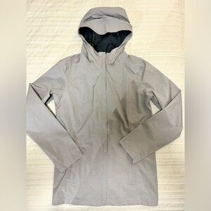 32 Degrees Cool Gray Rain Jacket size Small